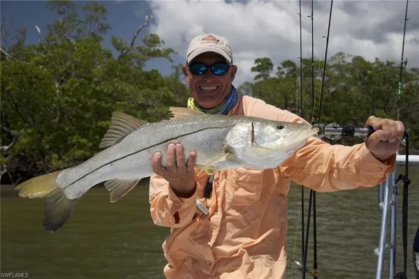 $414,900 | 194 Newport Drive, Unit 908, Naples, FL 34114