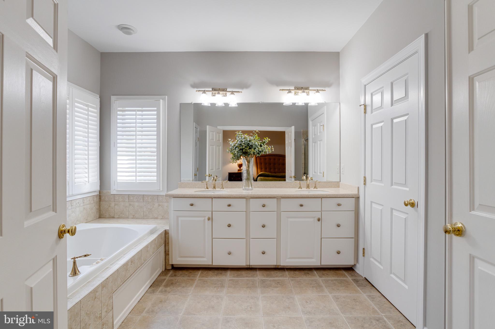 1911 Cranbourne Road Lutherville-Timonium, MD 21093 - Photo 40 of 75 Primary Bathroom