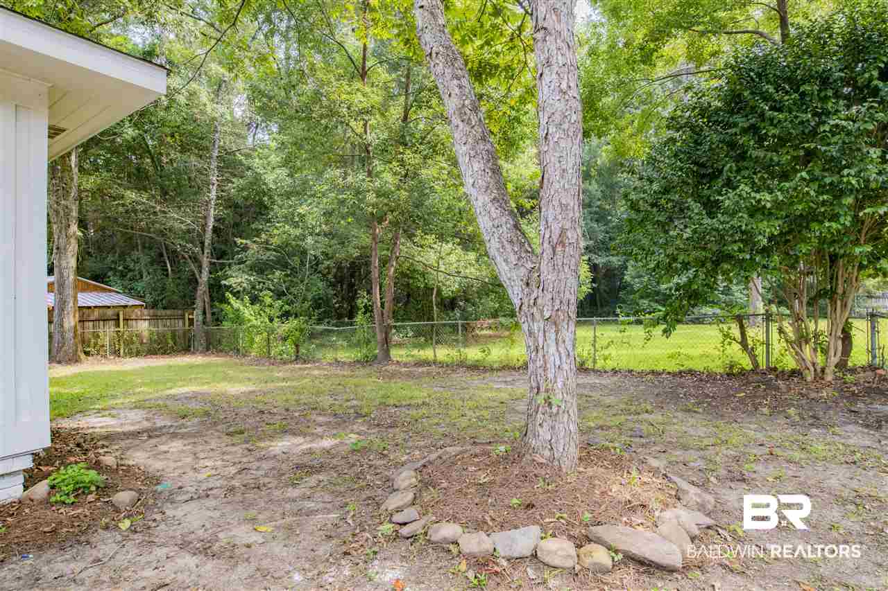 404 Tulip Terrace Fairhope, AL 36532 - Photo 25 of 26 FENCED BACKYARD