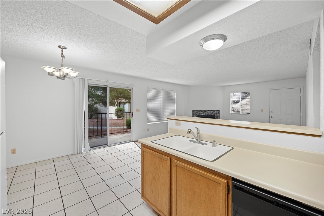 1575 West Warm Springs Road, Unit 513 Henderson, NV 89014 - Photo 12 of 28 Gallery Image 12