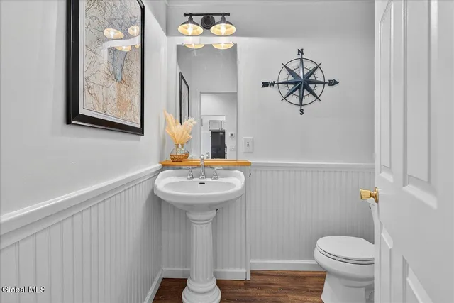 $639,000 | 22 Lakeview Road, Saratoga Springs, NY 12866