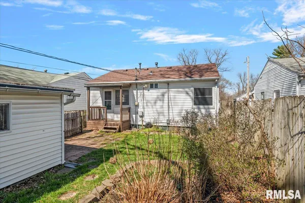 $89,900 | 2352 East Keys Avenue, Springfield, IL 62702