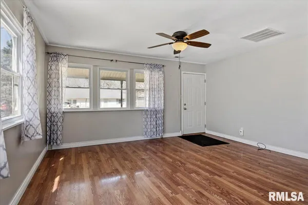 $89,900 | 2352 East Keys Avenue, Springfield, IL 62702