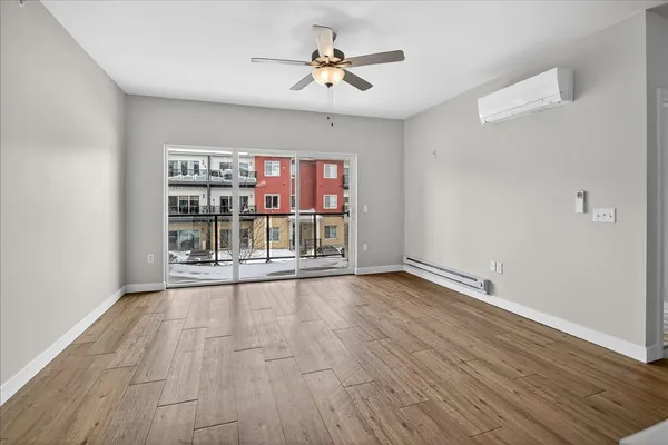 $234,900 | 1501 North Windsor Avenue, Unit 203, Cottage Grove, WI 53527