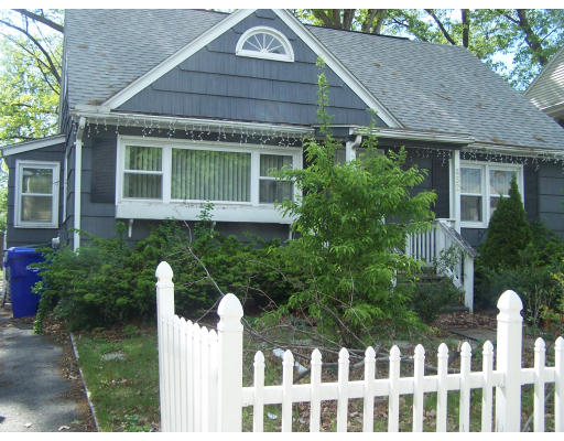 452 Page Boulevard Springfield, MA 01104 - Photo 1 of 1 Gallery Image 1