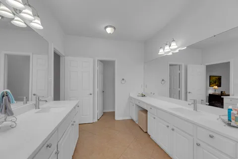 $689,900 | 12528 Labrador Cove, Austin, TX 78729