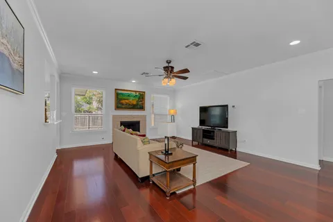 $689,900 | 12528 Labrador Cove, Austin, TX 78729