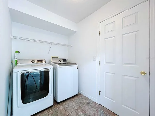 $414,999 | 3407 Pine Top Drive, Valrico, FL 33594