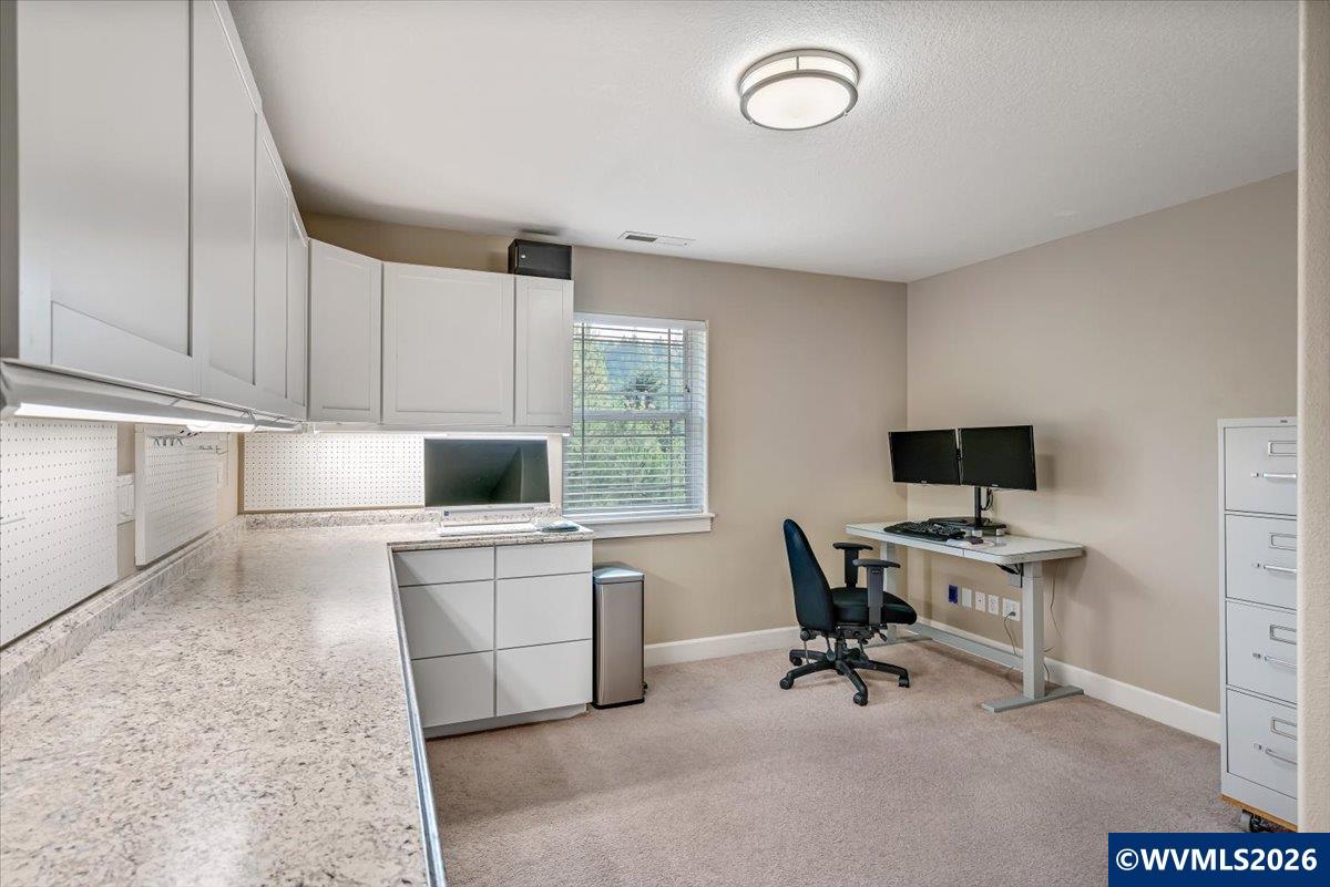 1304 Frontier Street Silverton, OR 97381 - Photo 45 of 50