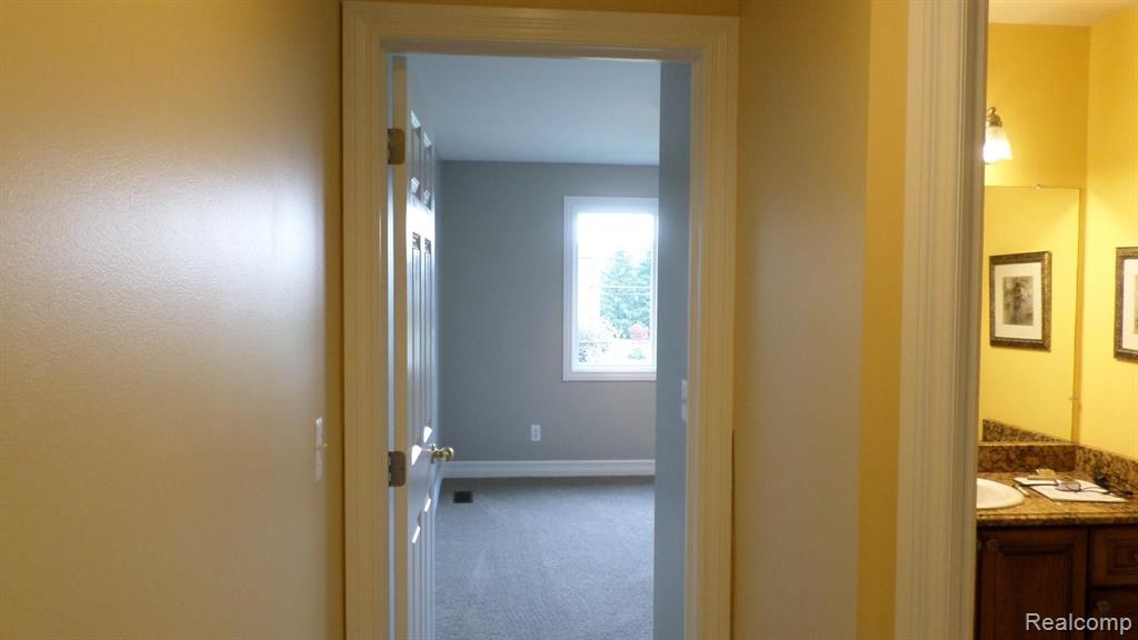 49603 Compass Point Drive Chesterfield, MI 48047 - Photo 37 of 89