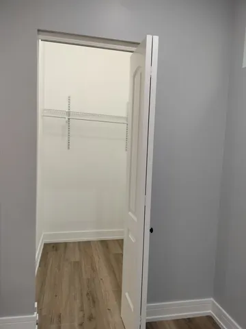 $2,350 | 3925 South Indiana Avenue, Unit 1, Chicago, IL 60653