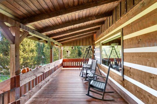 226 Ashbaugh Road Jeannette, PA 15644 - Photo 18 of 25 a view of chairs with wooden floor