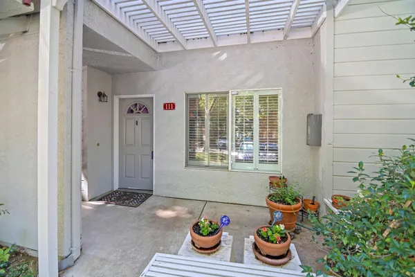 $375,000 | 7340 Hamden Place, Unit 111, Sacramento, CA 95842
