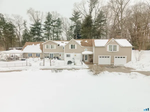 $479,000 | 82 Sunnyside Street, Norwich, CT 06360