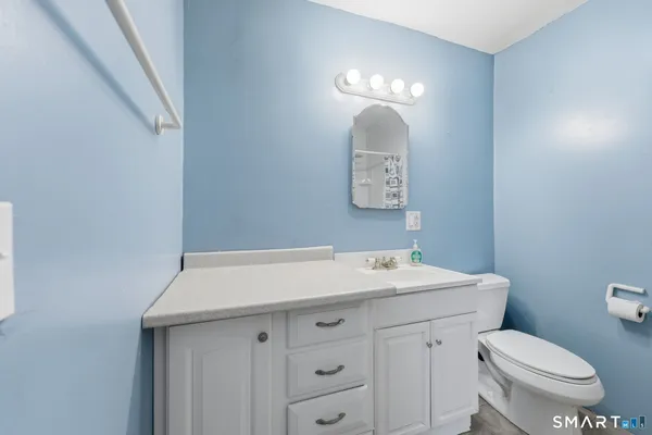 $479,000 | 82 Sunnyside Street, Norwich, CT 06360