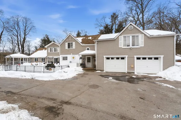 $479,000 | 82 Sunnyside Street, Norwich, CT 06360