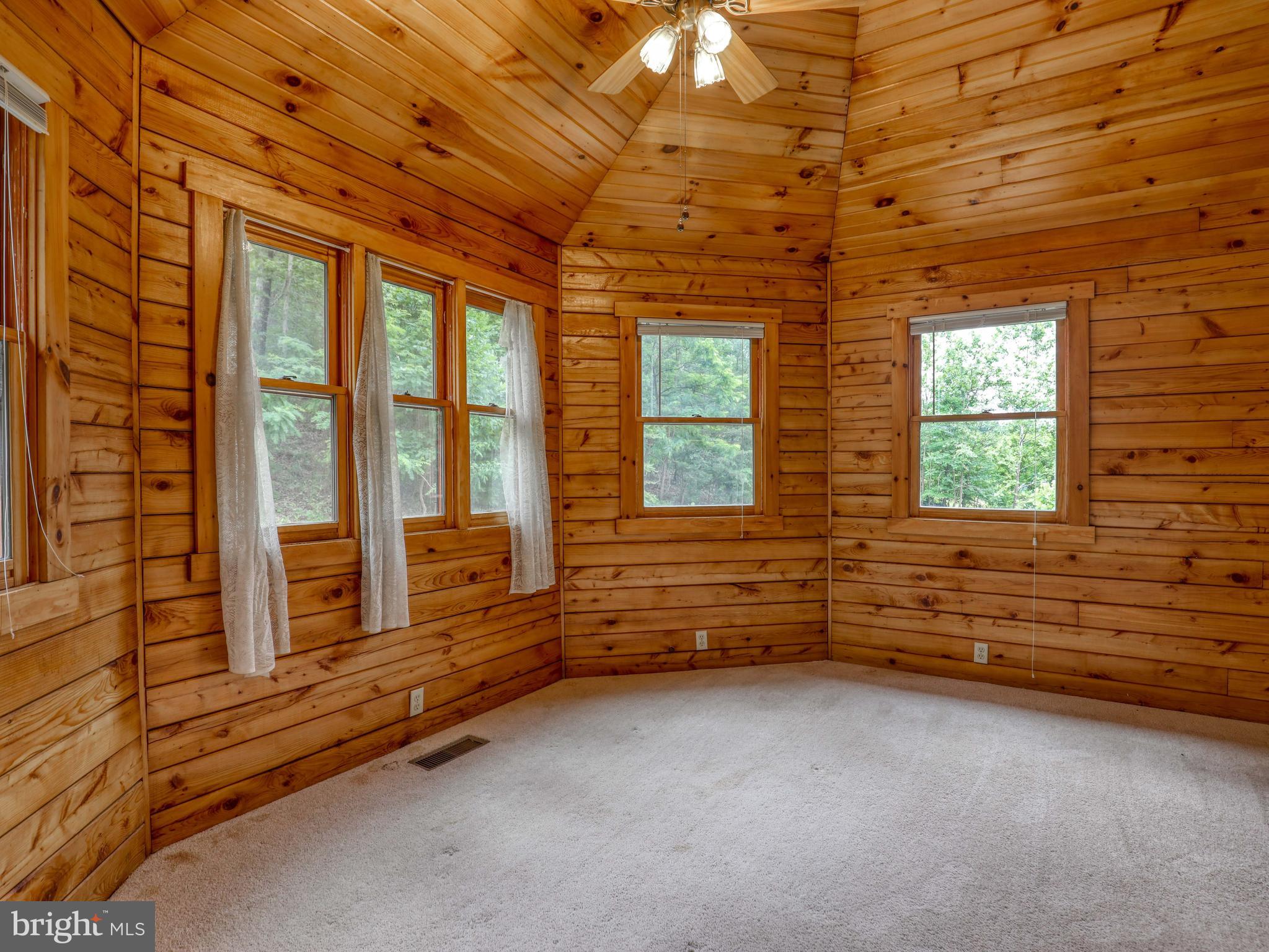 67 Timber View Drive Harpers Ferry, WV 25425 - Photo 13 of 41