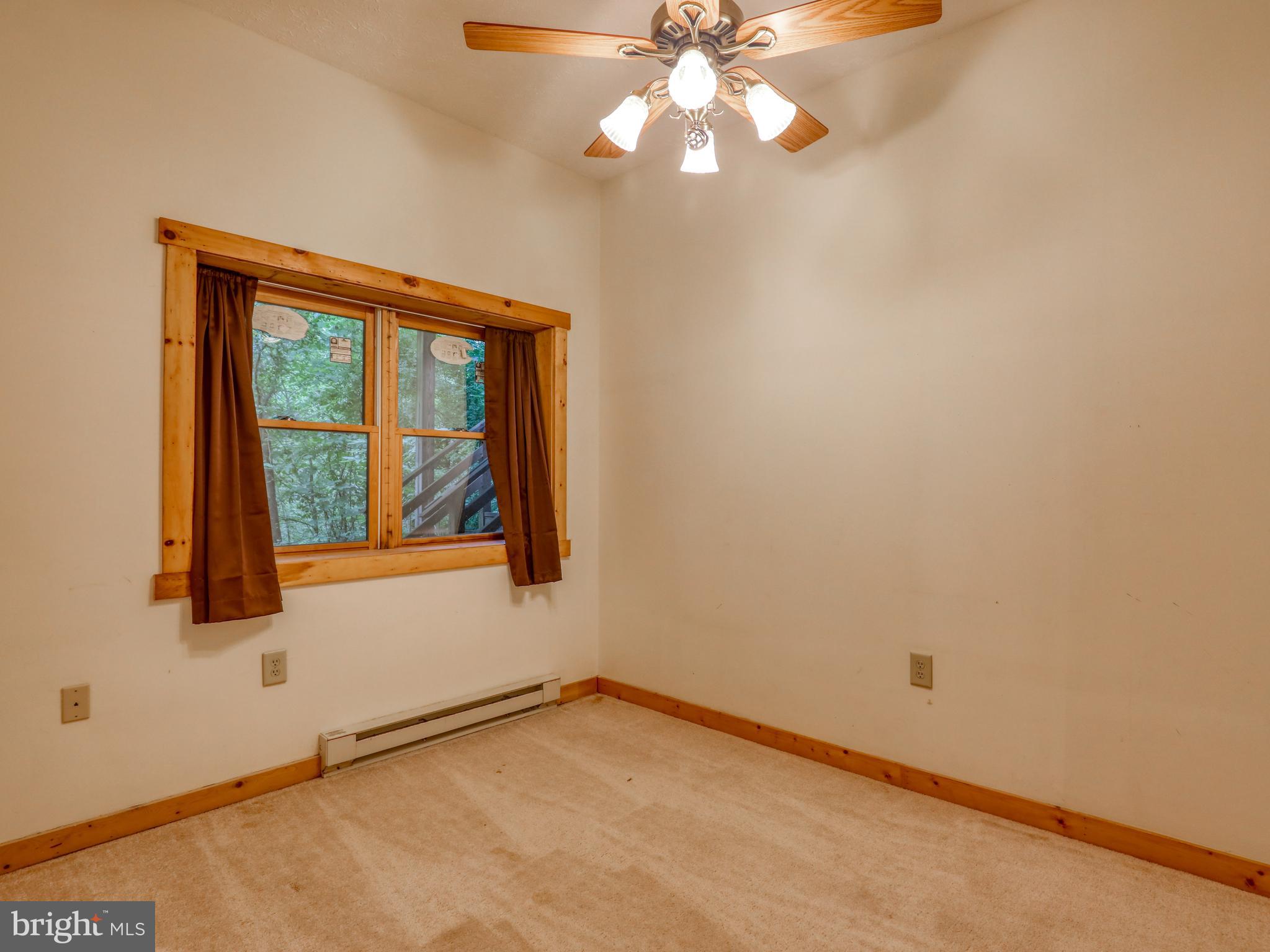 67 Timber View Drive Harpers Ferry, WV 25425 - Photo 28 of 41