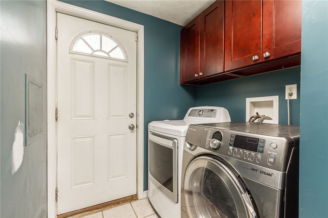 49 Silver Street Manchester, NY 14432 - Photo 19 of 28