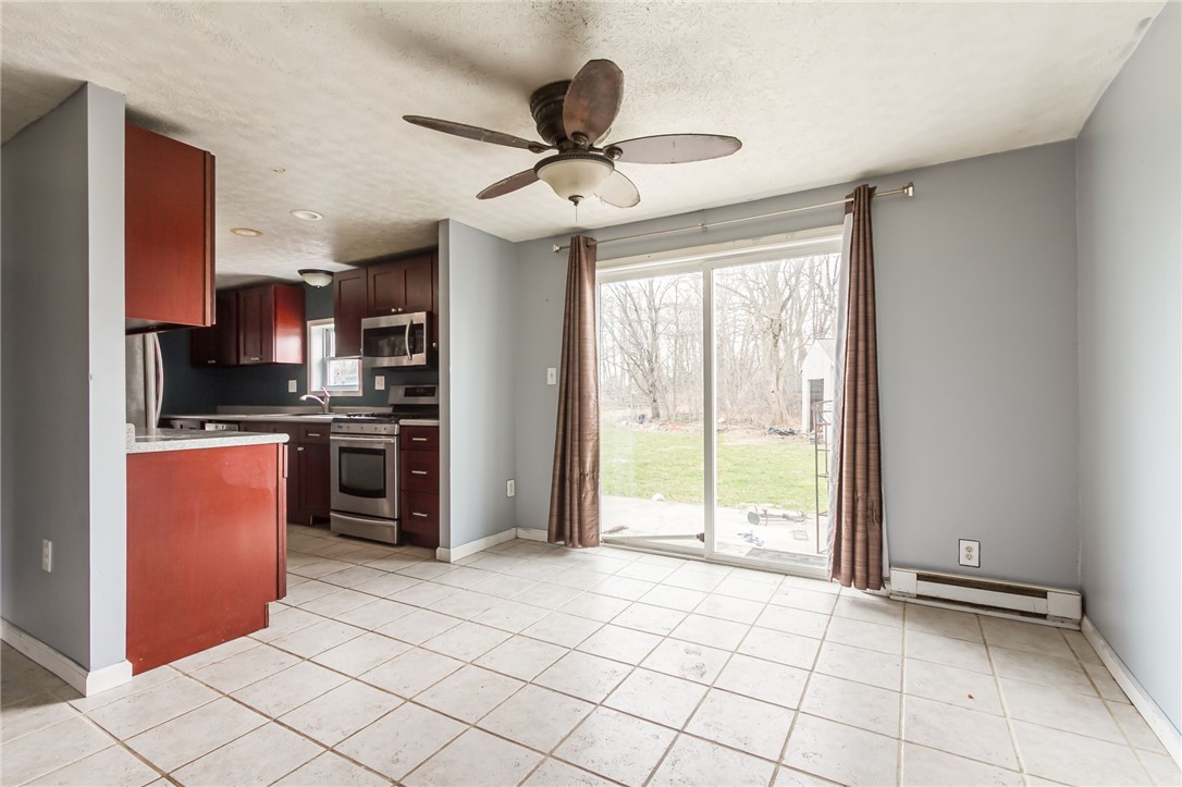 49 Silver Street Manchester, NY 14432 - Photo 9 of 28