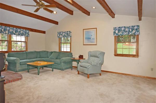 50 Macon Road Burlington, MA 01803 - Photo 5 of 30 Gallery Image 5