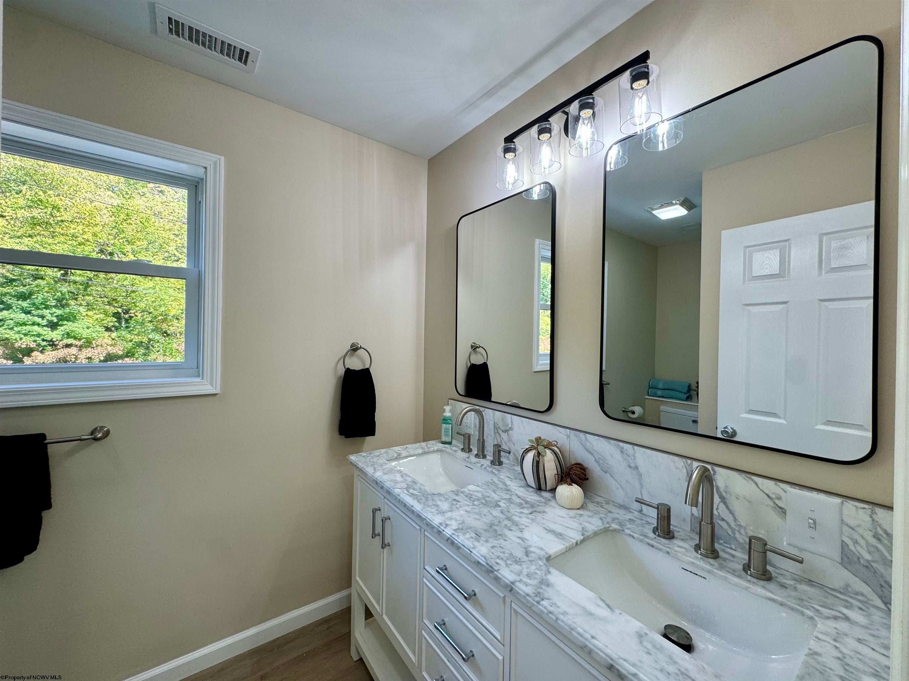 1298 Rivershore Drive Fairmont, WV 26554 - Photo 20 of 43 Gallery Image 20