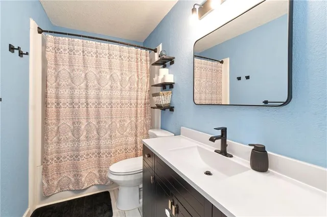 $250,000 | 217 North Maple Terrace, Wellsville, KS 66092