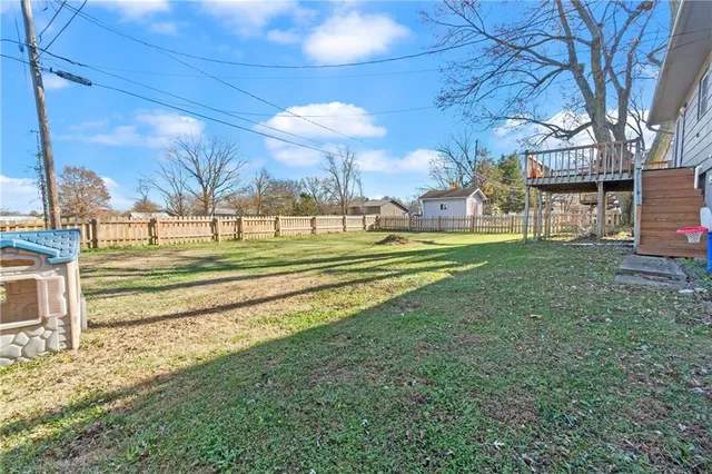 $250,000 | 217 North Maple Terrace, Wellsville, KS 66092