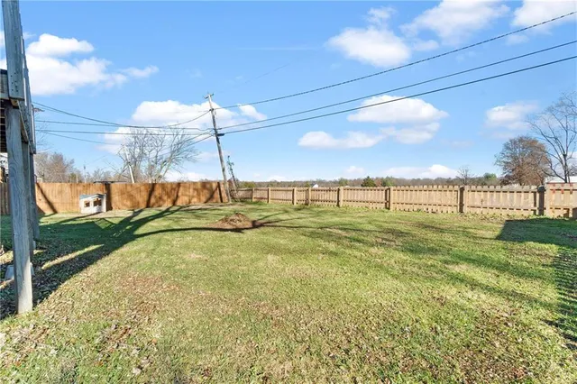 $250,000 | 217 North Maple Terrace, Wellsville, KS 66092