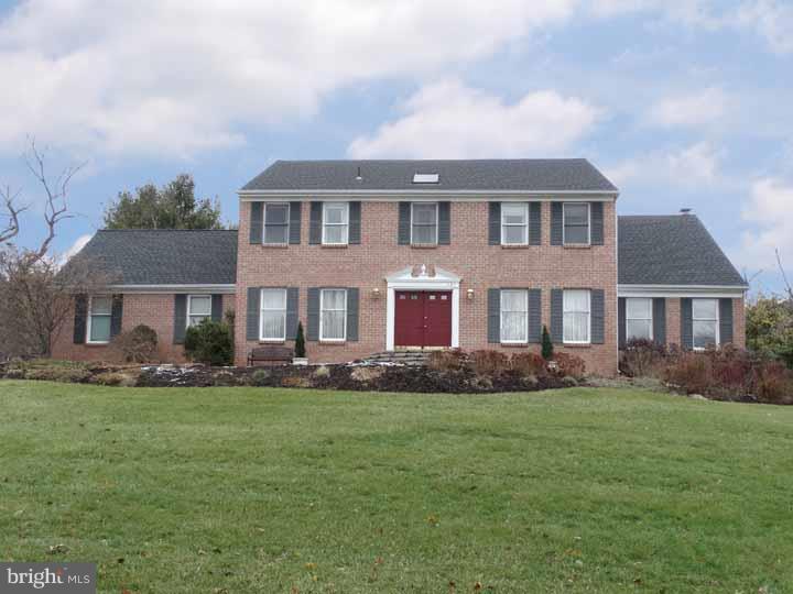 101 Bruce Road Washington Crossing, PA 18977 - Photo 1 of 25 Gallery Image 1