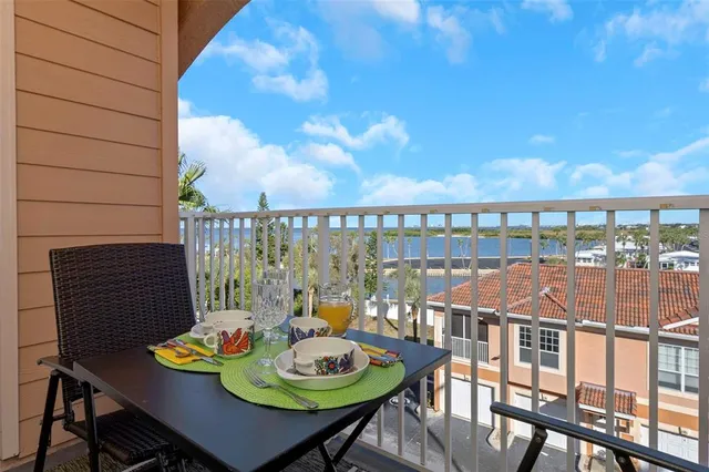 $269,000 | 5000 Culbreath Key Way, Unit 8316, Tampa, FL 33611