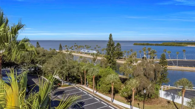 $269,000 | 5000 Culbreath Key Way, Unit 8316, Tampa, FL 33611