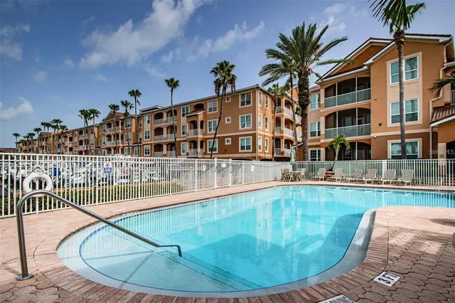 $269,000 | 5000 Culbreath Key Way, Unit 8316, Tampa, FL 33611