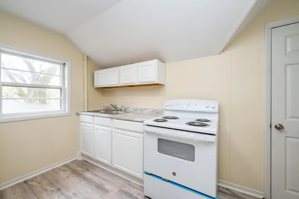 $279,900 | 1298 Colfax Avenue, Benton Harbor, MI 49022