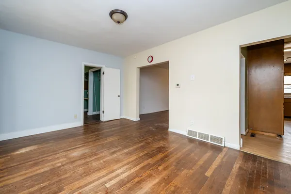 $279,900 | 1298 Colfax Avenue, Benton Harbor, MI 49022