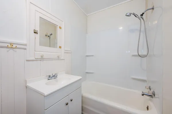 $279,900 | 1298 Colfax Avenue, Benton Harbor, MI 49022