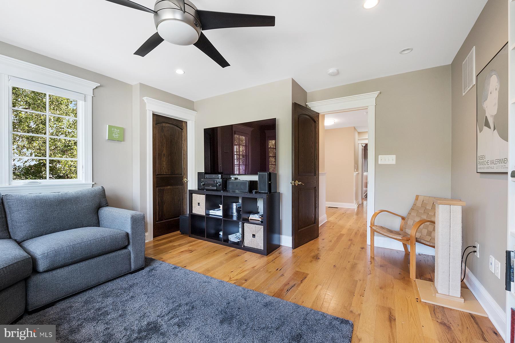 1306 Harbor Road Annapolis, MD 21403 - Photo 36 of 55 Gallery Image 36