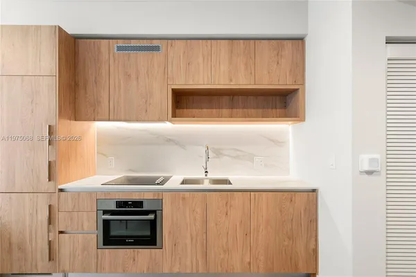 $540,000 | 11 Northeast 6th Street, Unit 2104, Miami, FL 33132