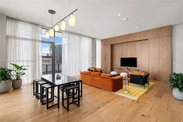 $540,000 | 11 Northeast 6th Street, Unit 2104, Miami, FL 33132