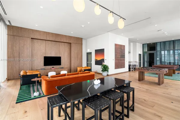 $540,000 | 11 Northeast 6th Street, Unit 2104, Miami, FL 33132
