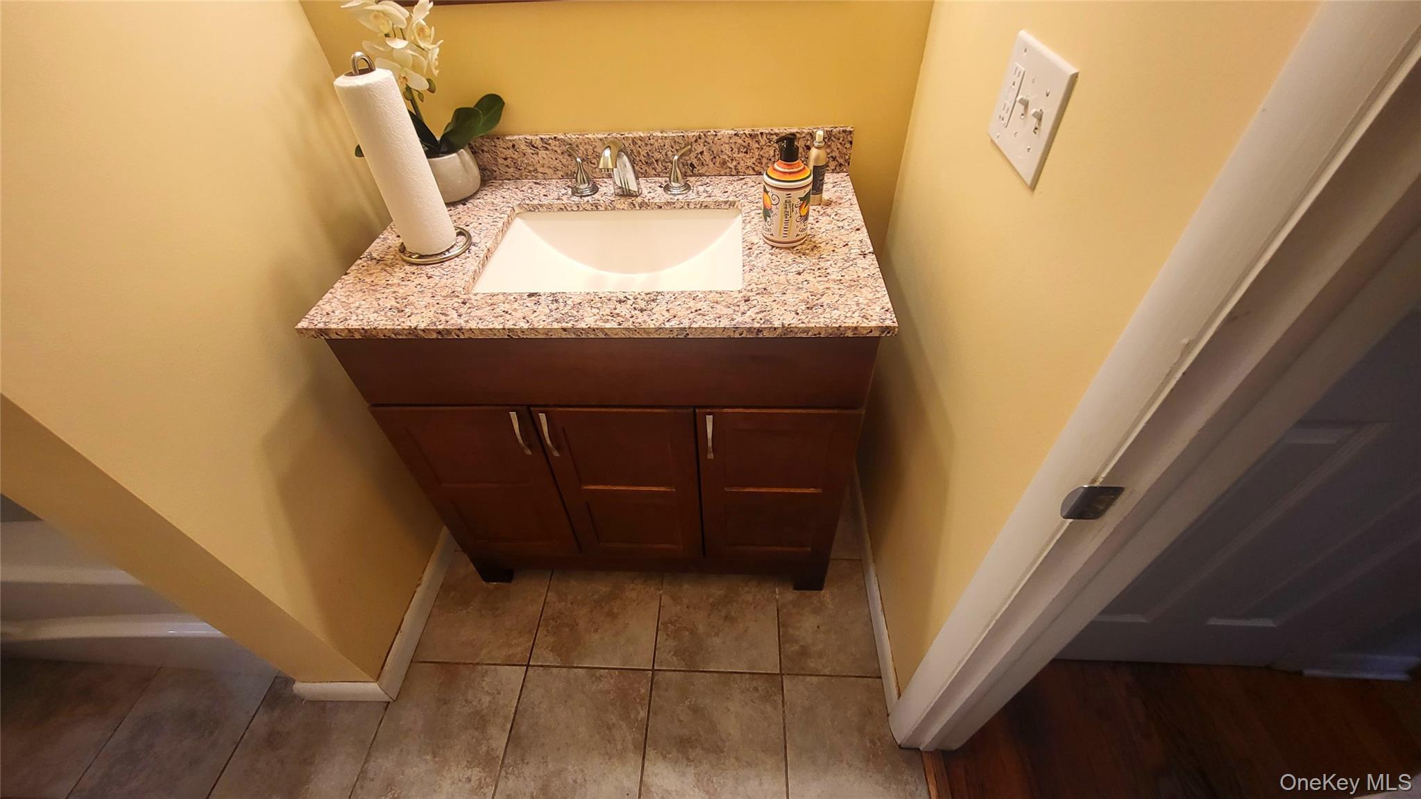 12 High Ridge Road Poughkeepsie, NY 12603 - Photo 17 of 34 And vanity