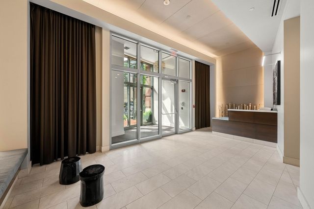 $1,360,000 | 285 Columbus Avenue, Unit 207, Boston, MA 02116