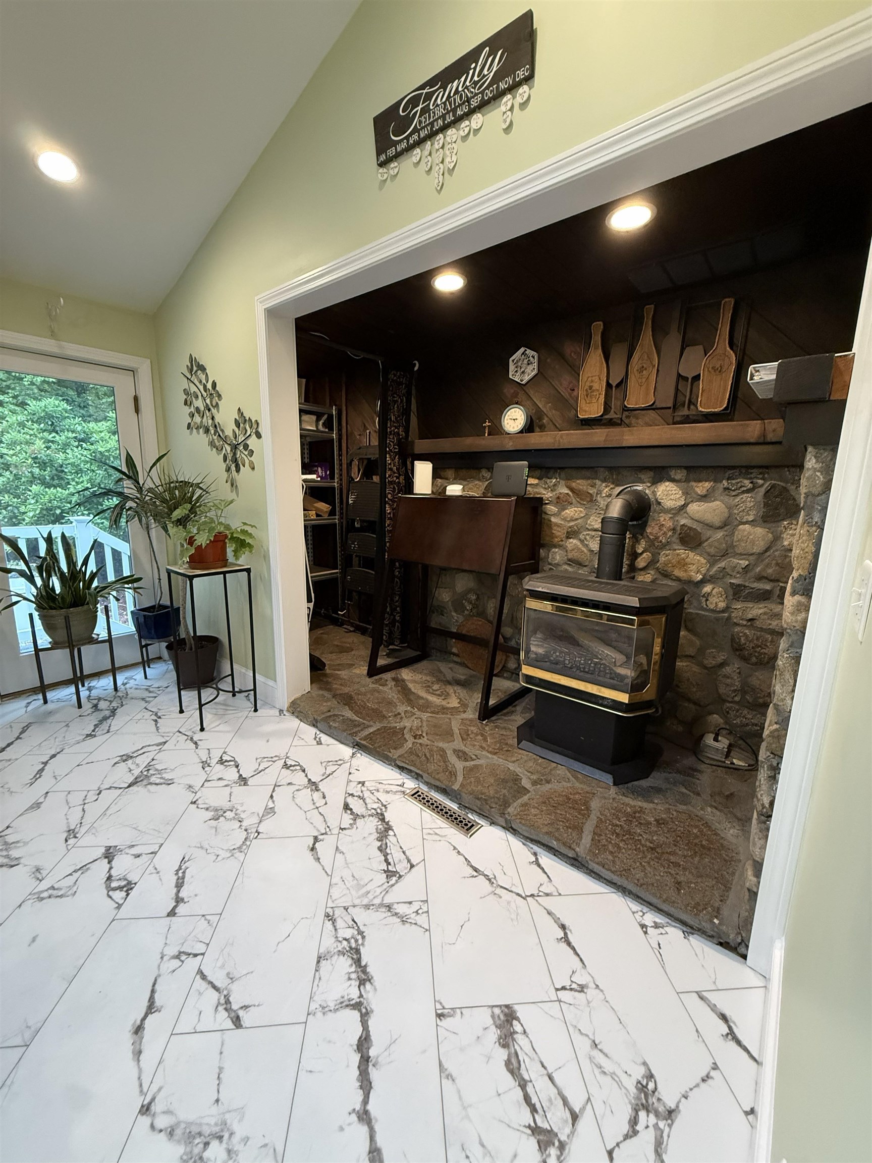 6 Haines Terrace Merrimack, NH 03054 - Photo 7 of 48