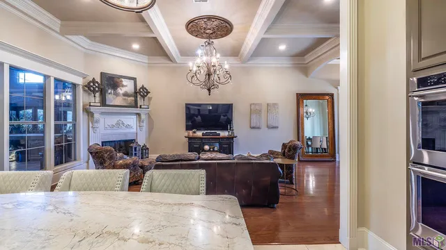 $1,050,000 | 124 Houmas Drive, Houma, LA 70360