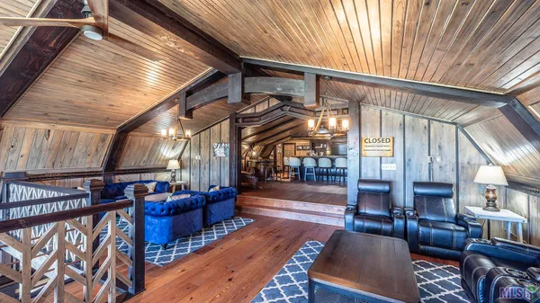 $1,050,000 | 124 Houmas Drive, Houma, LA 70360