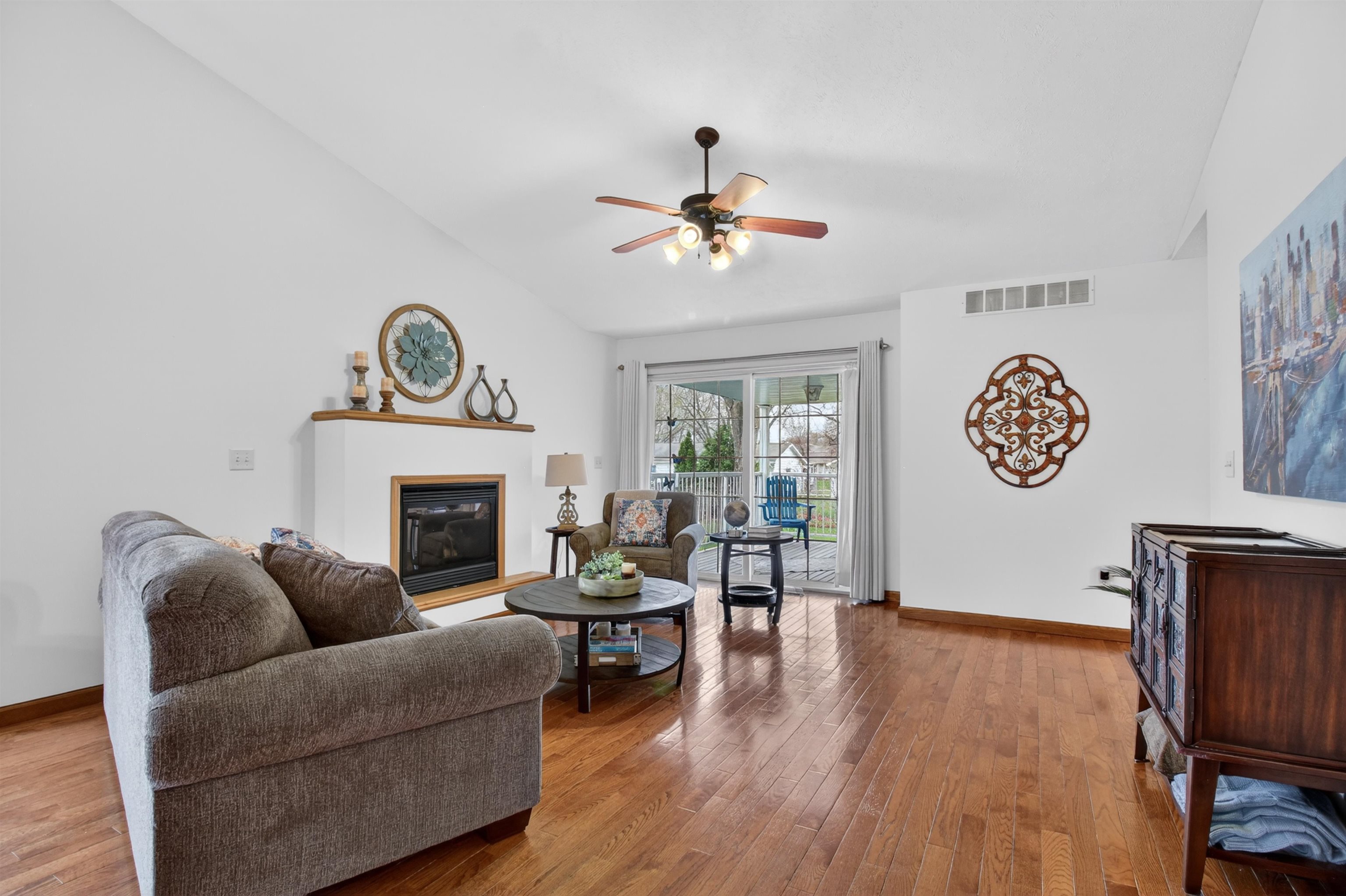 2950 Grove Beloit Wi 53511 Beloit, WI 53511 - Photo 15 of 37