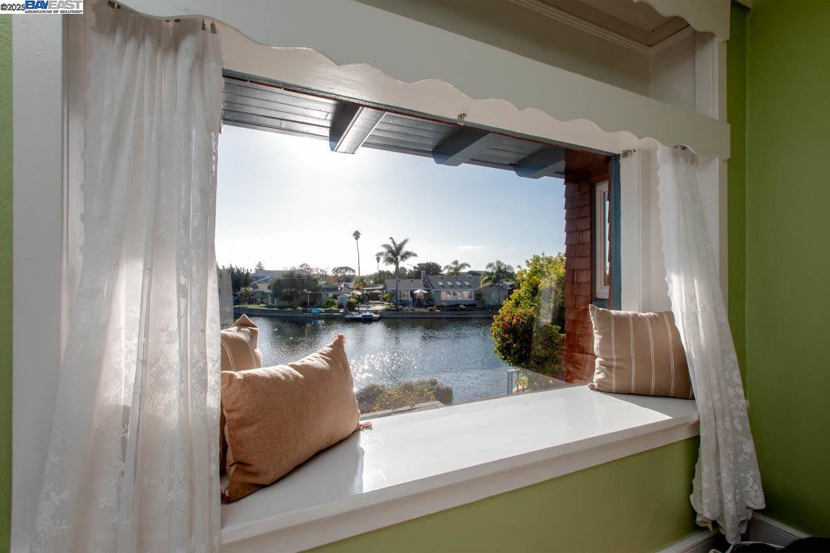 2000 Clinton Avenue Alameda, CA 94501 - Photo 20 of 57 a view of a lake from stairs