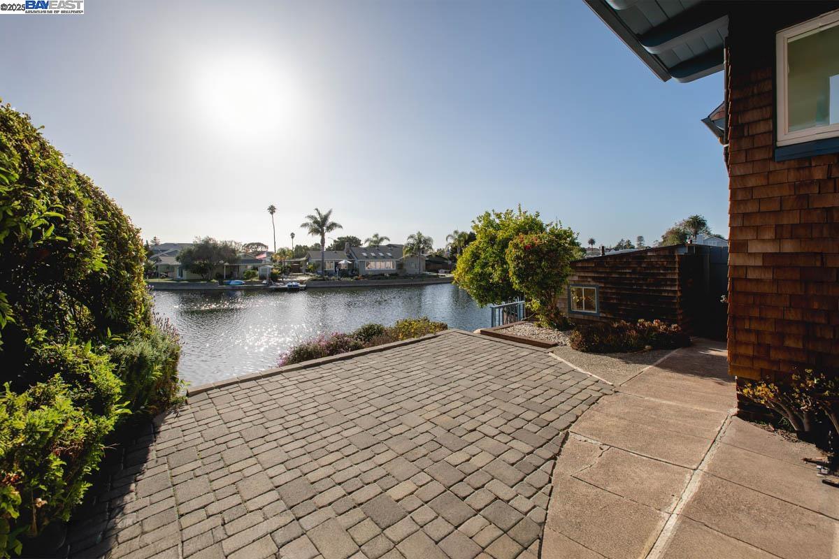 2000 Clinton Avenue Alameda, CA 94501 - Photo 35 of 57