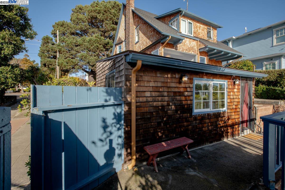 2000 Clinton Avenue Alameda, CA 94501 - Photo 49 of 57