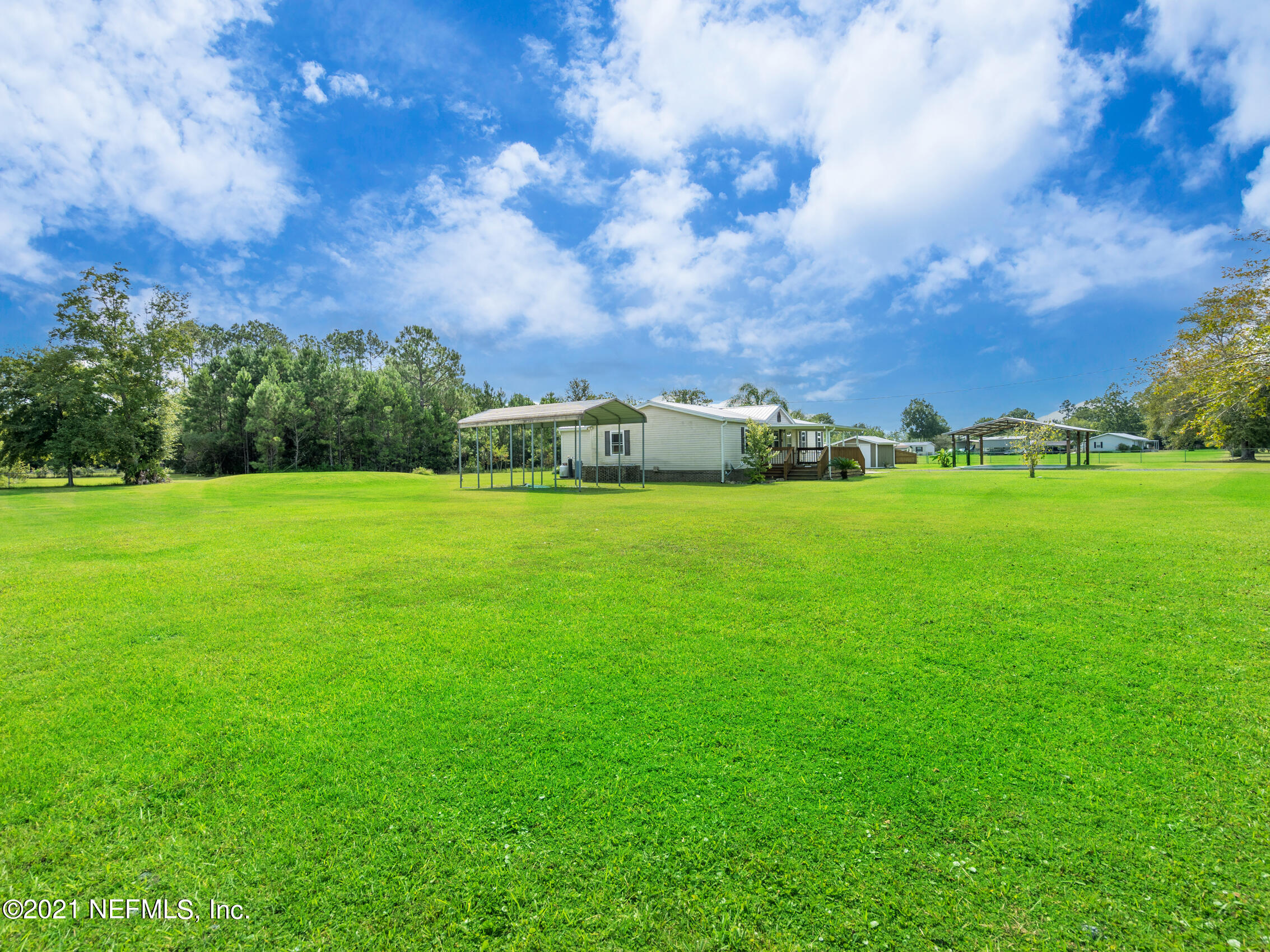 15315 Parete Road Jacksonville, FL 32218 - Photo 33 of 39 Left Side Yard